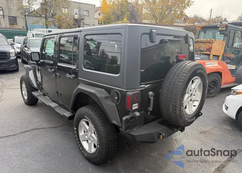 2013 Jeep Wrangler Unlimited Sport from USA, damaged, VIN 1C4BJWDG0DL577759